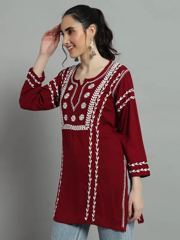 Cotton_Rayon_Short_Maroon_Kurti_For_Women