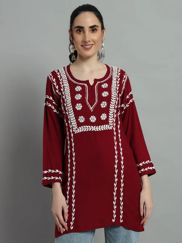 Cotton_Rayon_Short_Maroon_Kurti_For_Women