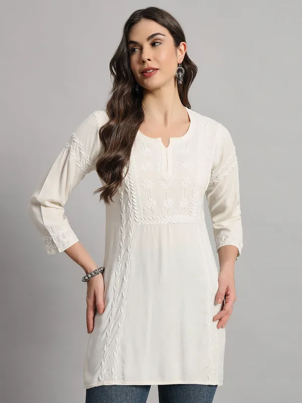 Cotton_Rayon_Short_Off_White_Kurti_For_Women