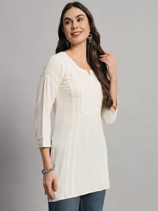Cotton_Rayon_Short_Off_White_Kurti_For_Women