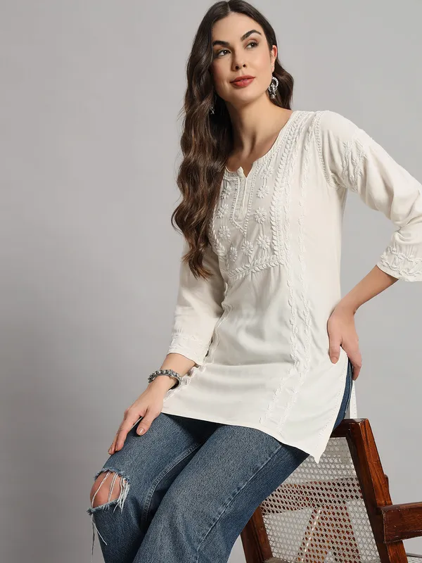 Cotton_Rayon_Short_Off_White_Kurti_For_Women