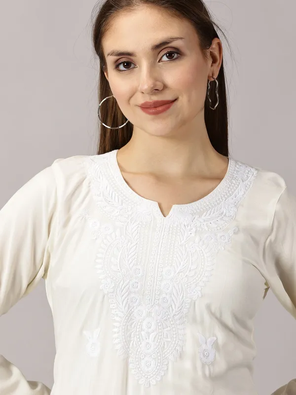 Kurti_For_Womens