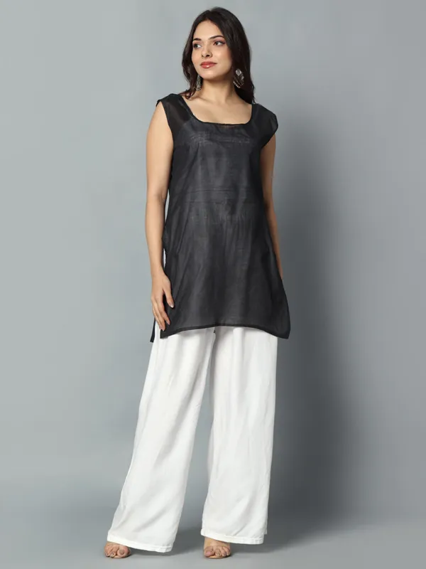 Embroidered_Georgette_Kurti