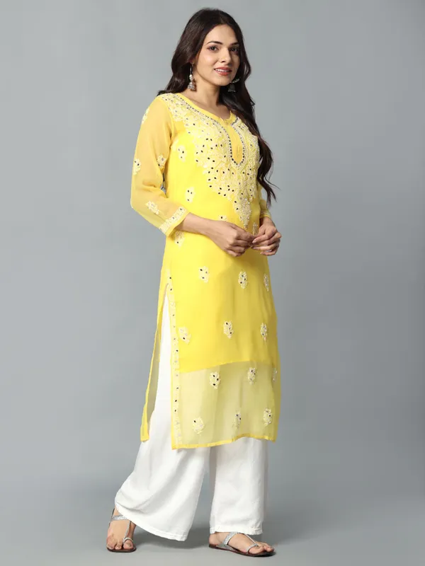 Embroidered_Georgette_Kurti