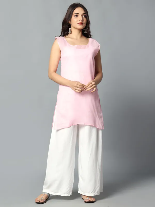 Embroidered_Georgette_Kurti