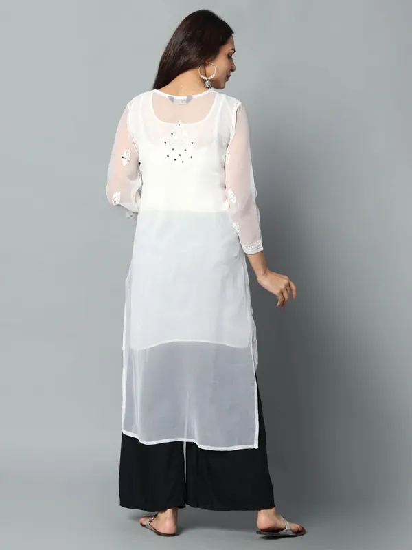 Embroidered_Georgette_Kurti