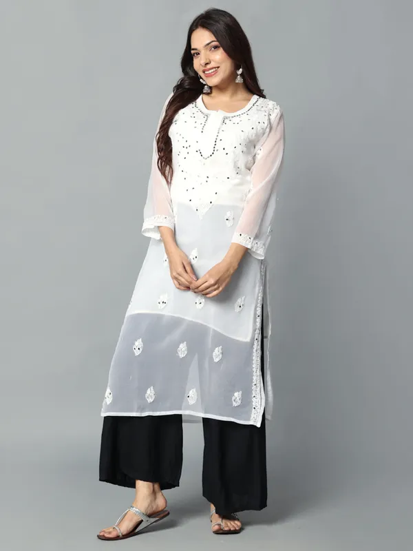 Embroidered_Georgette_Kurti
