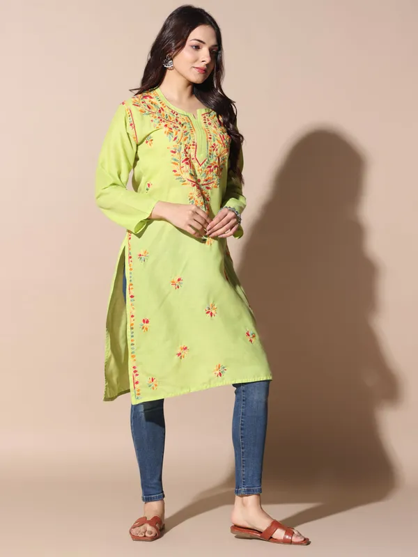 Chikankari_Cotton_Kurti_Female_Cotton