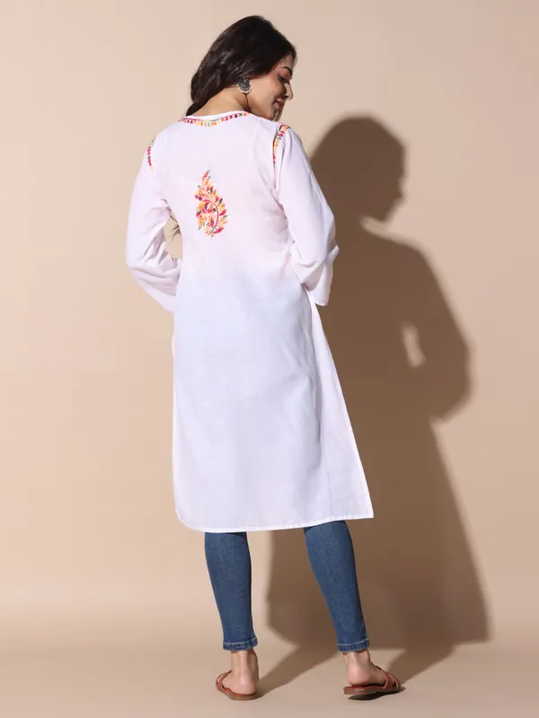 Chikankari_Cotton_Kurti_Female_Cotton