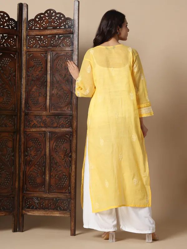Premium_Hand_Embroidered_Kota_Doria_Chikankari_Kurti_46_Premium_Soft_Rayon