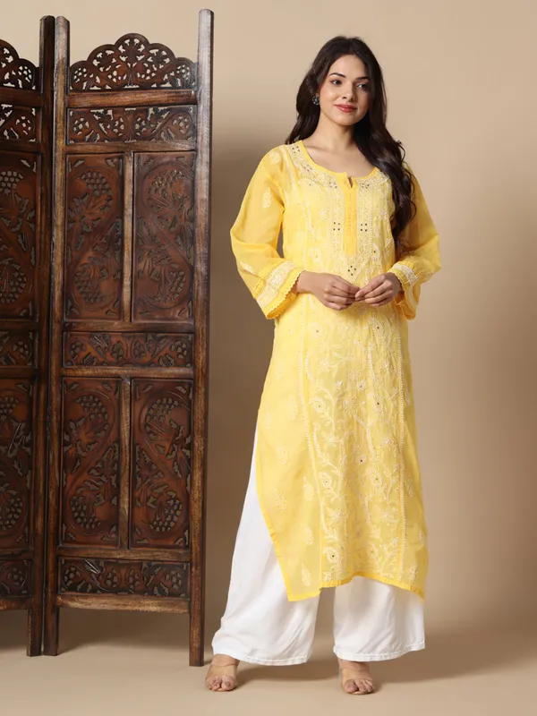 Premium_Hand_Embroidered_Kota_Doria_Chikankari_Kurti_46_Premium_Soft_Rayon