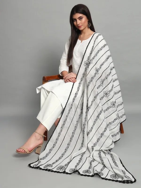 Kota_Doriya_Dupatta_Black_Soft_Kota_Doriya_Dupatta