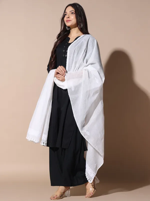 Kota_Doriya_Dupatta_White_Soft_Kota_Doriya_Dupatta