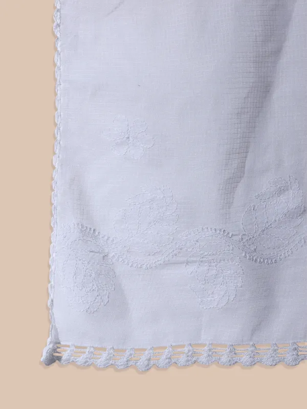 Kota_Doriya_Dupatta_White_Soft_Kota_Doriya_Dupatta