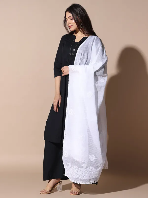 Kota_Doriya_Dupatta_White_Soft_Kota_Doriya_Dupatta