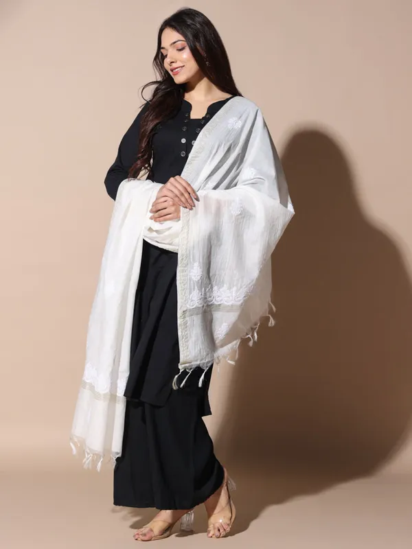 Cotton_Chanderi_Dupatta_White_Chanderi_Dupatta