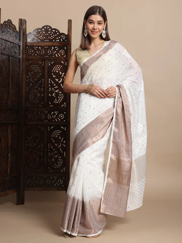 Maheshwari_Silk_Saree_Beigh_Pure_Chanderi_Silk