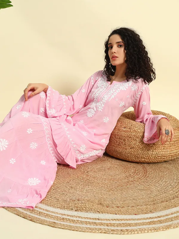Chikan_Embroidered_Modal_Kurta_Gharara_Set_Baby_Pink