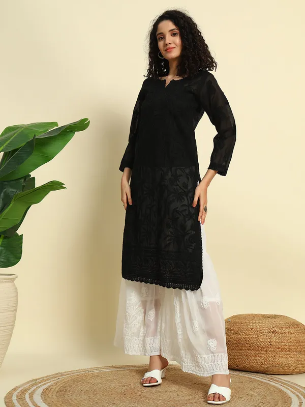 Chikankari_Cotton_Kurti_Black