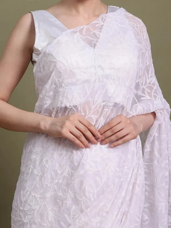 Exclusive_Tepchi_Hand_Made_Chikankari_Saree_White_Female_Adults