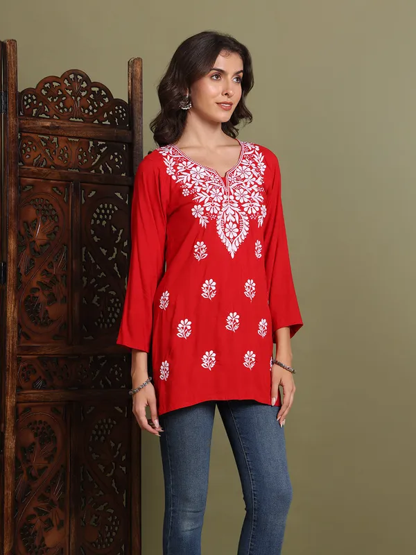 Rayon_Kurtis_For_Summer_Red