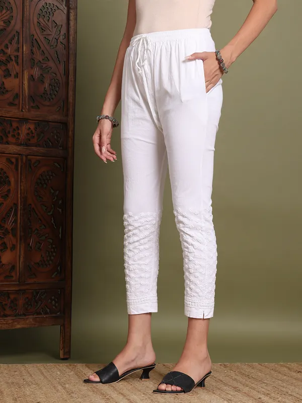 Cotton_Lycra_Pant_For_Summer_White_Lycra_Pant