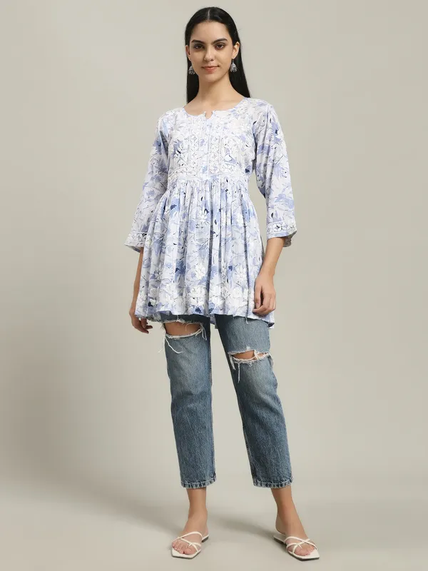 Short_Chikankari_Kurti_For_Womens_Powder_Blue
