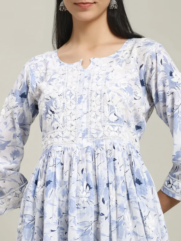 Short_Chikankari_Kurti_For_Womens_Powder_Blue