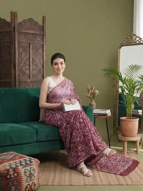 Exclusive_Tepchi_Hand_Made_Chikankari_Saree_Maroon_Female_Adults