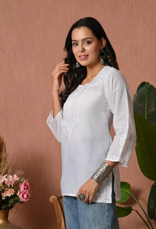 Women_Hand_Embroidered_Lucknowi_Chikankari_Cotton_Straight_Short_Top_White_Colour_White