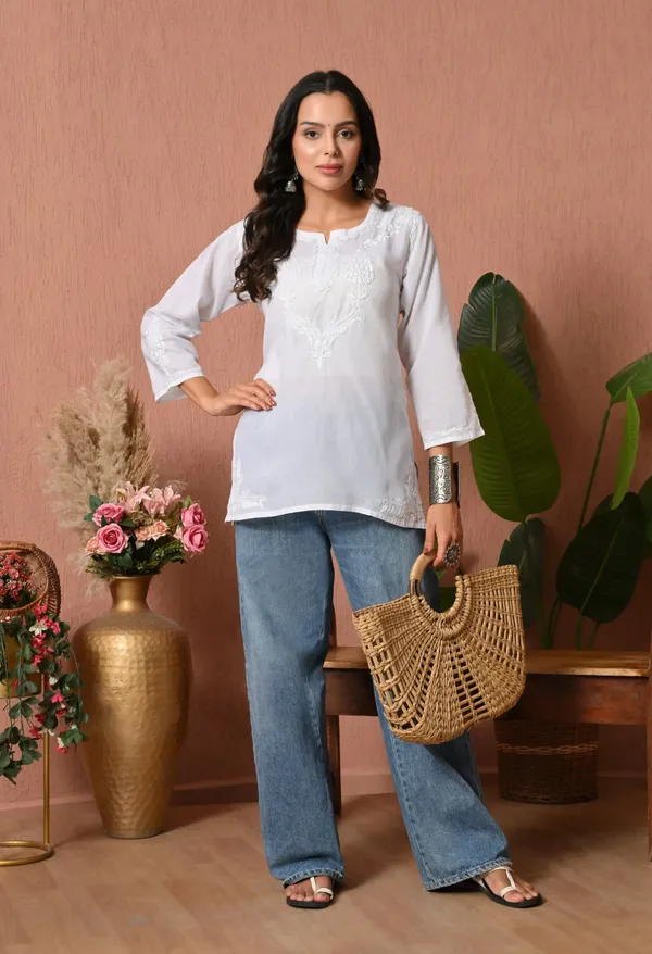 Women_Hand_Embroidered_Lucknowi_Chikankari_Cotton_Straight_Short_Top_White_Colour_White