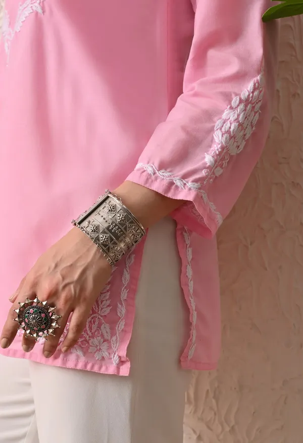 Women_Hand_Embroidered_Lucknowi_Chikankari_Cotton_Straight_Short_Top_Baby_Pink_Colour_Baby_Pink