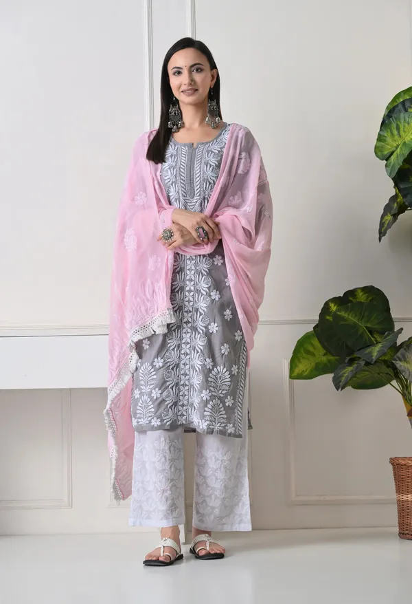 Pink_Soft_Georgette_Chikankari_Hand_Embroidered_Dupatta_For_Women_Baby_Pink_Machine_Washable