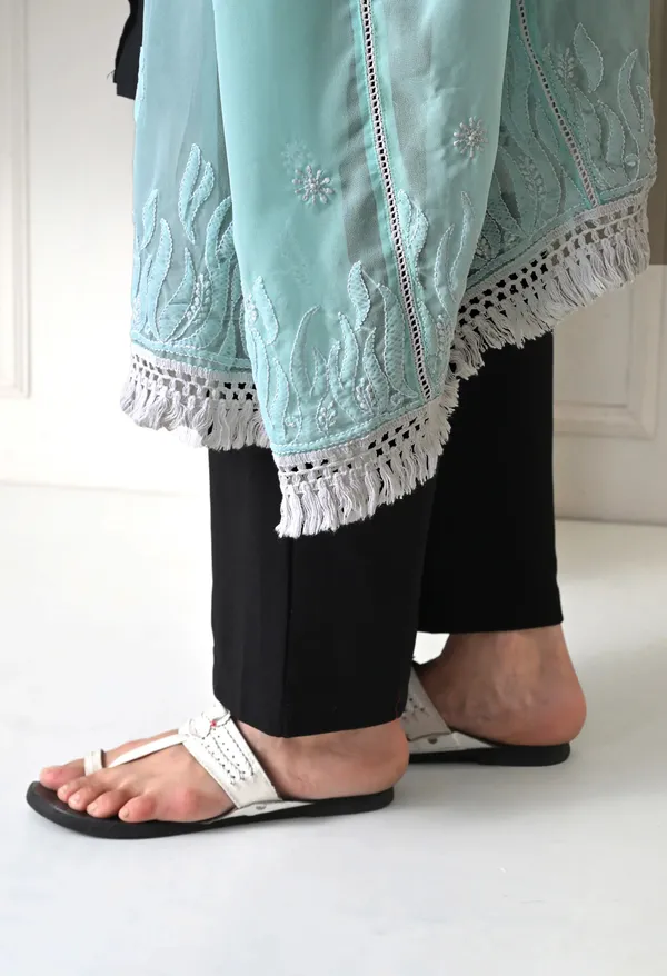 Mint_Green_Soft_Georgette_Chikankari_Hand_Embroidered_Dupatta_For_Women_Mint_Green_Machine_Washable