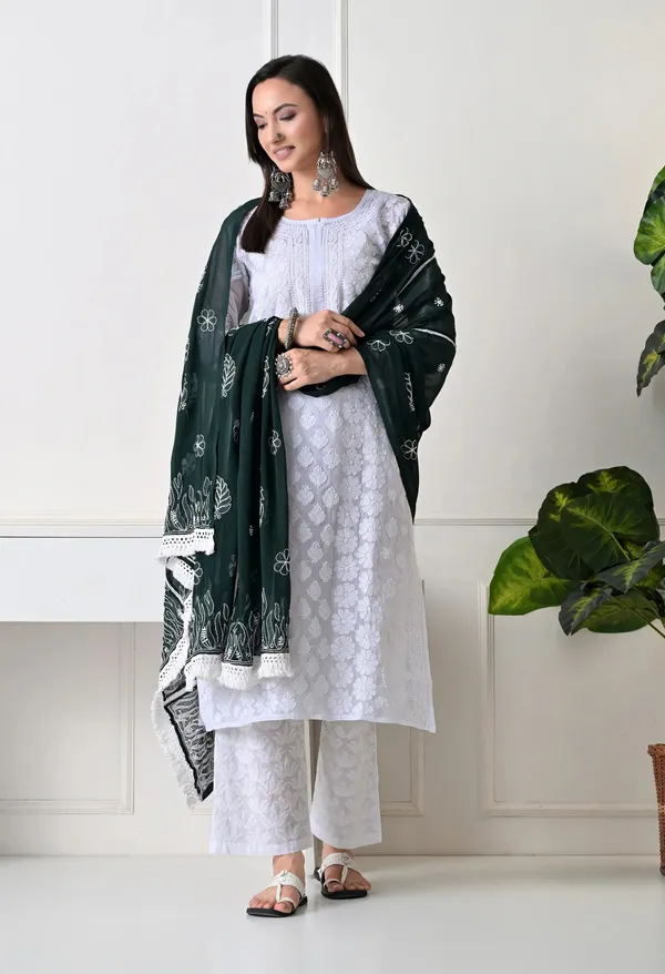 Bottle_Green_Soft_Georgette_Chikankari_Hand_Embroidered_Dupatta_For_Women_Bottle_Green_Machine_Washable