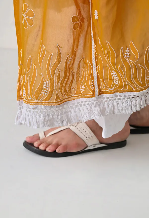 Mustard_Georgette_Chikankari_Hand_Embroidered_Dupatta_For_Women_Mustard_Machine_Washable