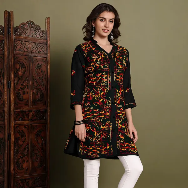 Black_Cotton_Kurti_For_Women