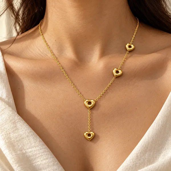 Gold-Tone_Heart_Pendant_Necklace_for_Women