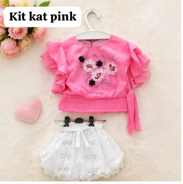 Pink_And_White_Cotton_Polyester_Top_And_Shorts_Set_For_Girls