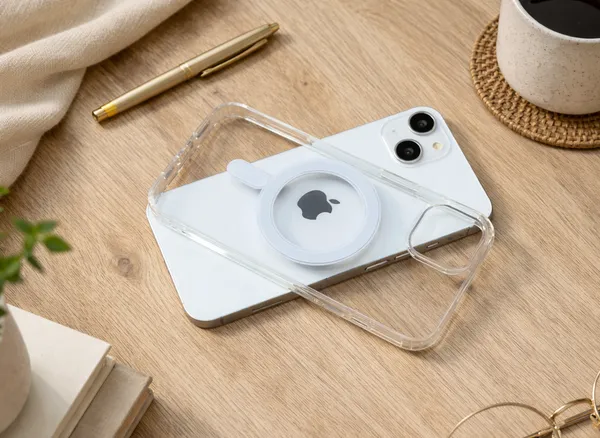 Cover_Lover_Transparent_Magsafe_Magnetic_Iphone_Mobile_Cover