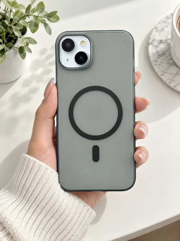 Dark_Grey_Polycarbonate_Magnetic_Ring_Iphone_15_Plus_Case
