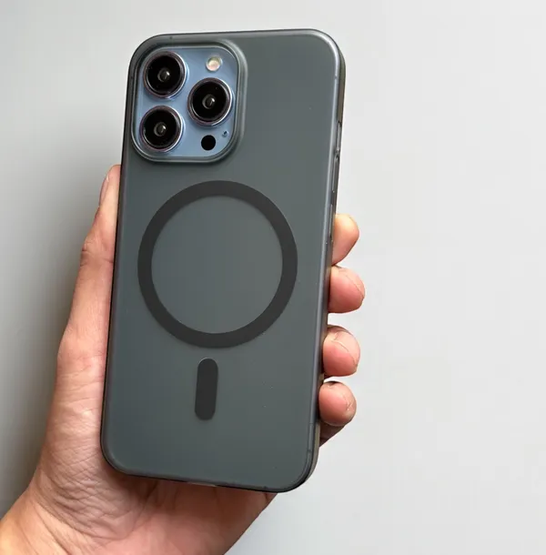 Grey_Magnetic_Ring_Phone_Case_for_iPhone