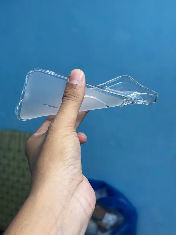 Clear_Magnetic_Ring_Protective_Phone_Case