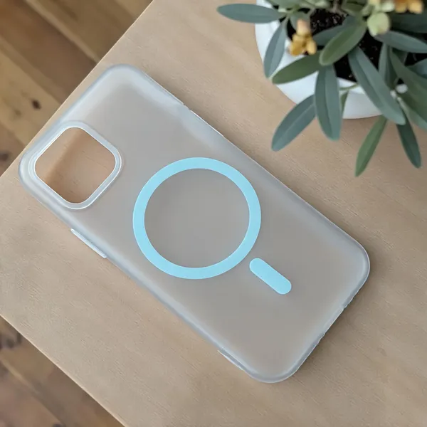 Transparent_Polycarbonate_Magnetic_Ring_Iphone_Case
