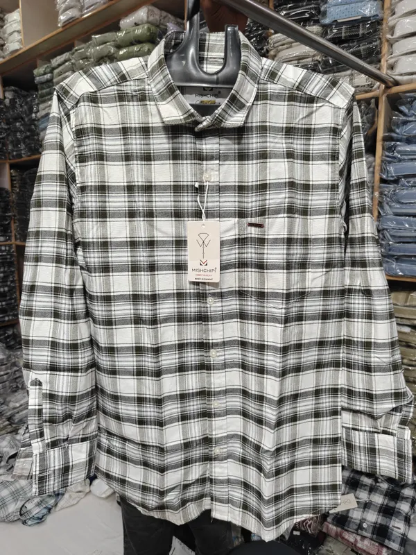 Black_And_White_Checked_Casual_Shirt_for_Men
