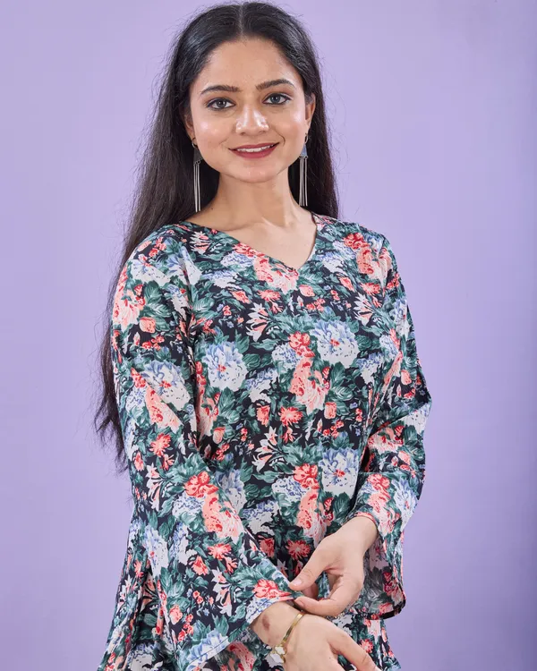 Astrid_Bell_Sleeve_Tunic_Top