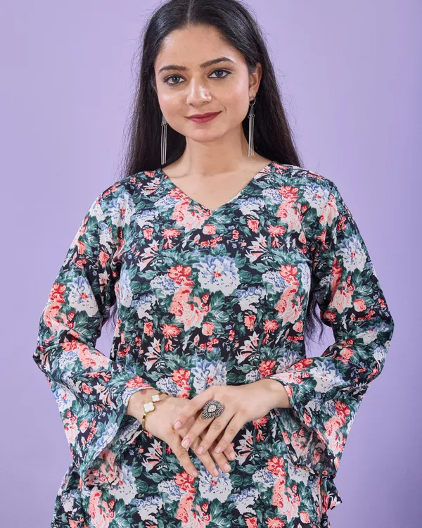 Astrid_Bell_Sleeve_Tunic_Top