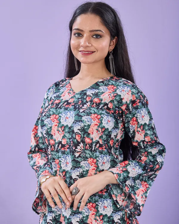 Astrid_Bell_Sleeve_Tunic_Top