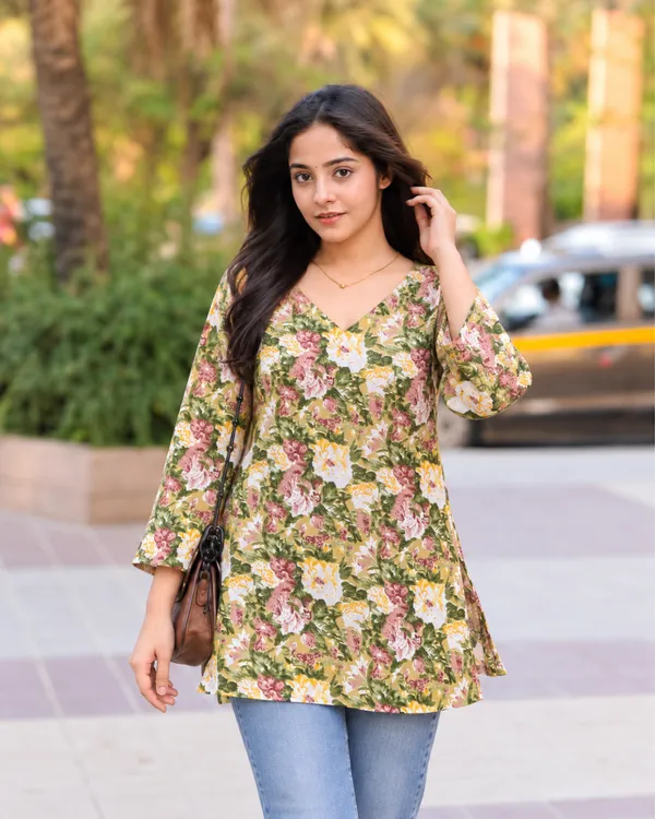 Solara_Botanical_Tunic_Top
