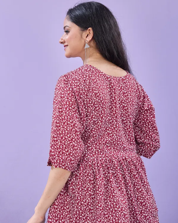 Scarlet_Ditsy_Peplum_Top